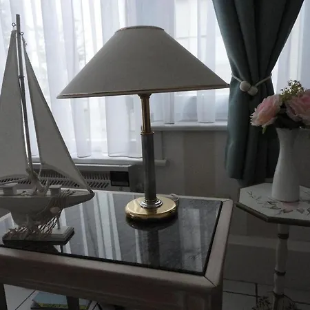 Apartment Jane: Station Convenience With Access Blankenberge