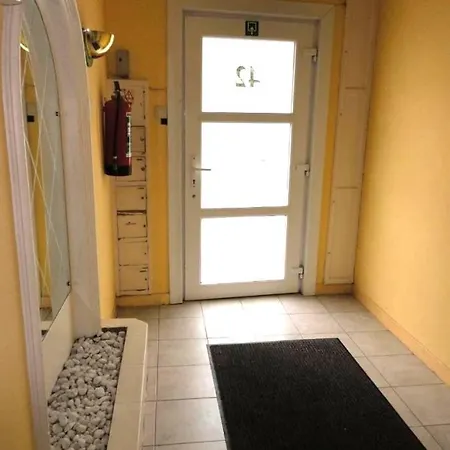 Apartment Jane: Station Convenience With Access Blankenberge