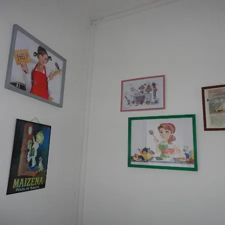 Nabij Station Op Begane Grond In Residentie Jane - Niet Goed Geld Terug Garantie - 10 Min Tot Brugge - Gratis Fietsenstalling 布兰肯贝赫