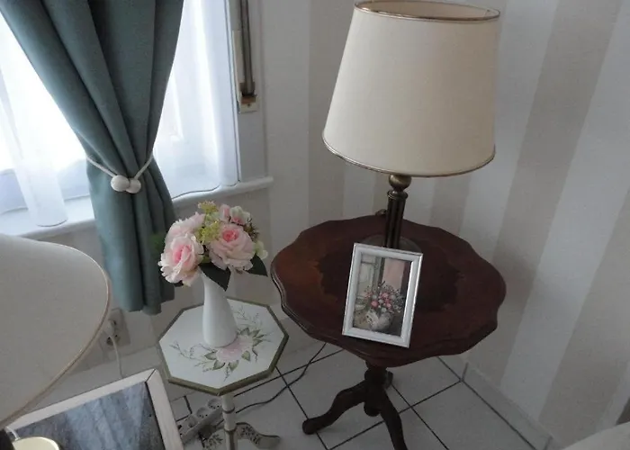 Nabij Station Op Begane Grond In Residentie Jane - Niet Goed Geld Terug Garantie - 10 Min Tot Brugge - Gratis Fietsenstalling *