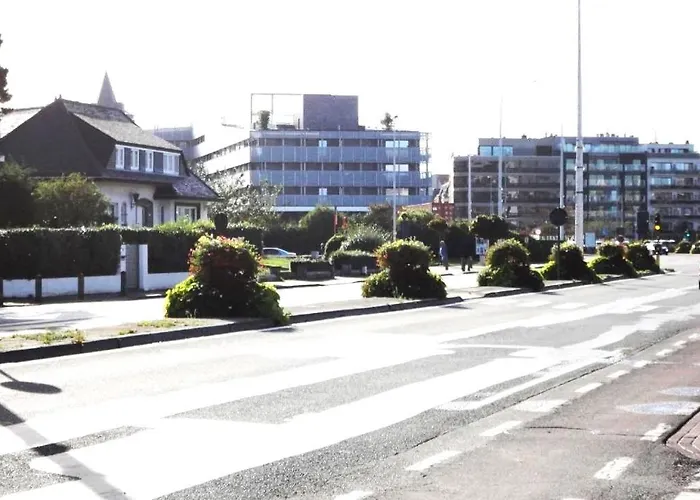 Nabij Station Op Begane Grond In Residentie Jane - Niet Goed Geld Terug Garantie - 10 Min Tot Brugge - Gratis Fietsenstalling * Бланкенберге