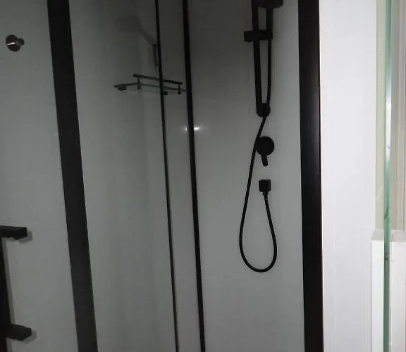 Nabij Station Op Begane Grond In Residentie Jane - Niet Goed Geld Terug Garantie - 10 Min Tot Brugge - Gratis Fietsenstalling Апартаменты Бланкенберге