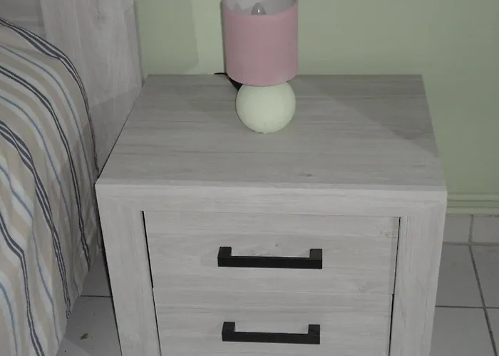 Nabij Station Op Begane Grond In Residentie Jane - Niet Goed Geld Terug Garantie - 10 Min Tot Brugge - Gratis Fietsenstalling * Бланкенберге